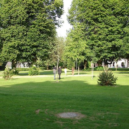 Le Chateau De Pretreville La Riviere-Saint-Sauveur Luaran gambar